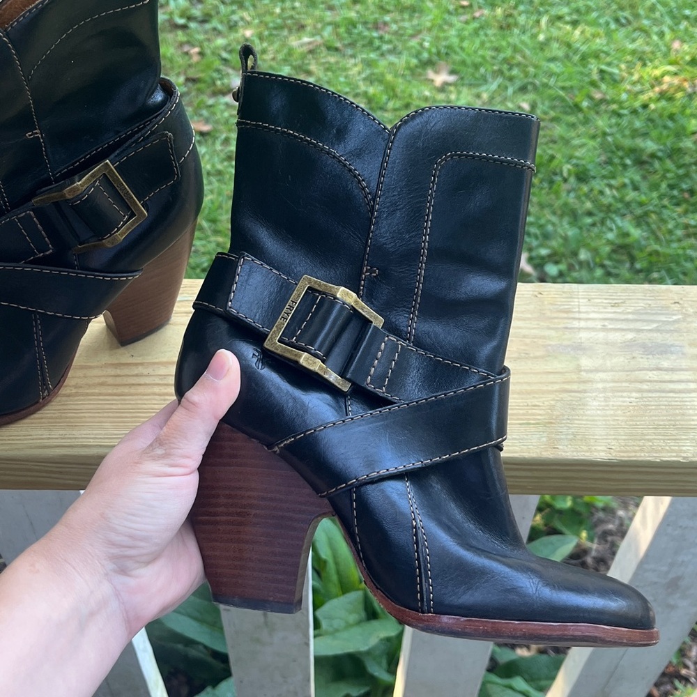 Frye Andrea mid calf boot